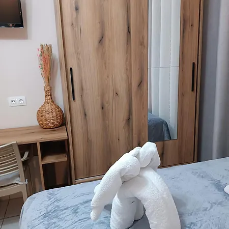 Rooms Anastasia Paralia Exterior photo