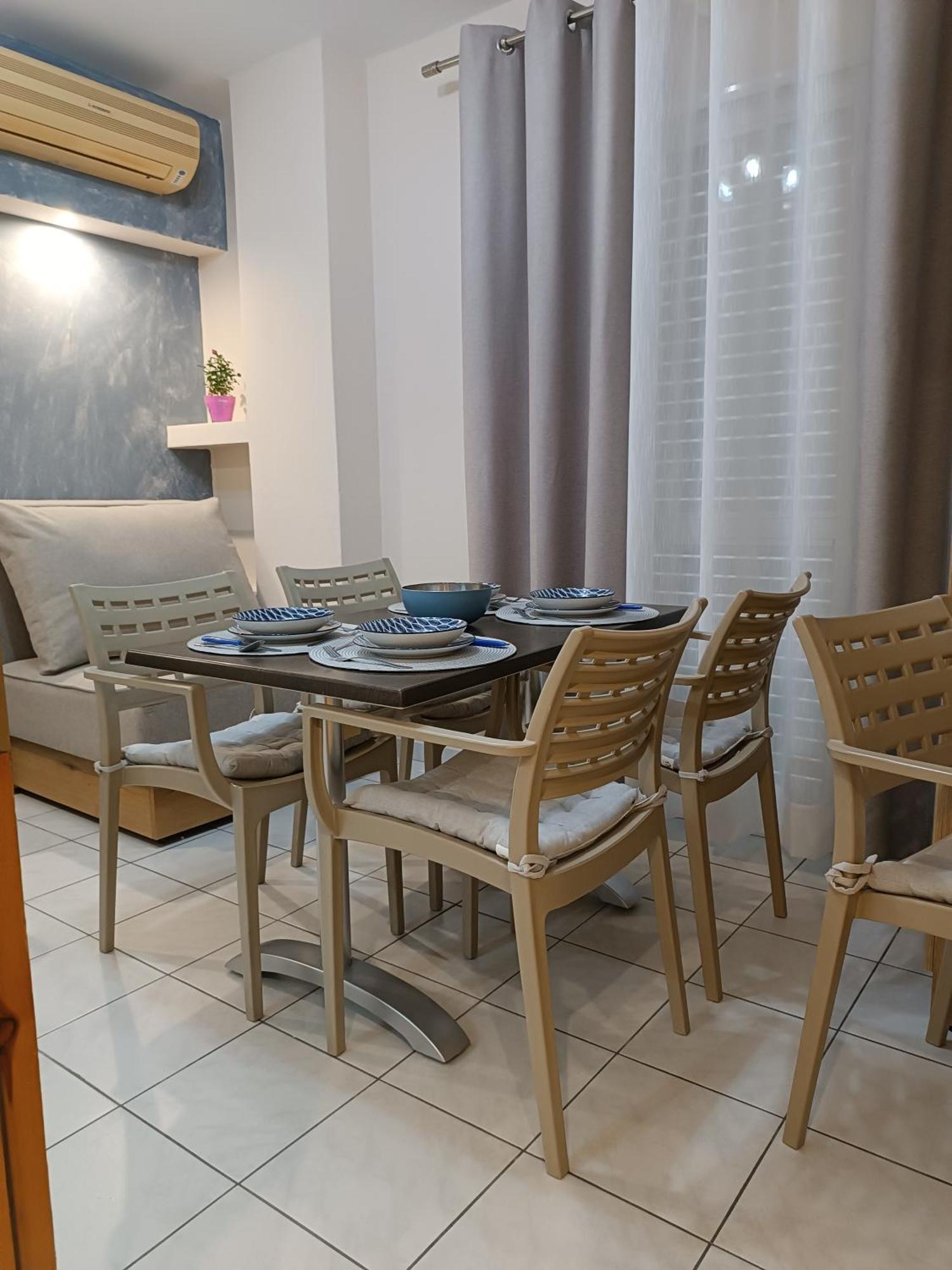 Hotel apartamentowy Anastasia *